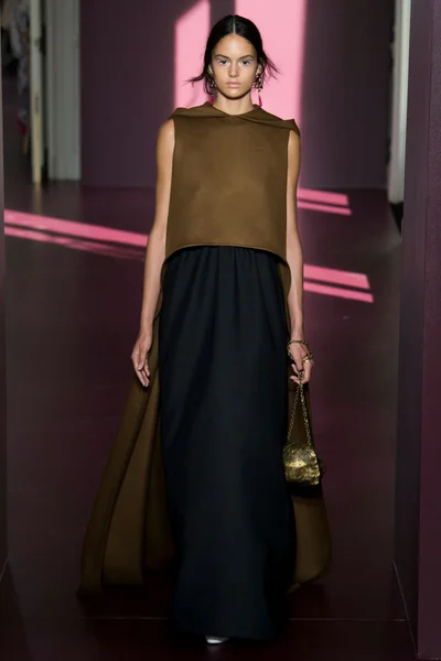 Look 34
